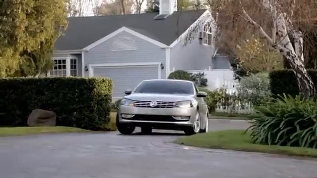 Volkswagen Passat 2012 - Commercial: The Force смотреть онлайн