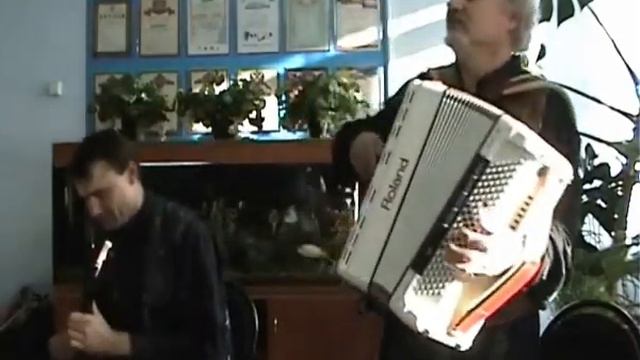 "Чардаш"Инструментальный дуэт РаДар.wmv смотреть онлайн