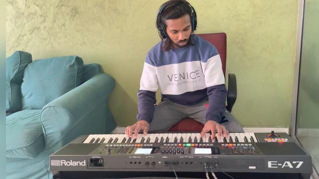 Despacito | Luis Fonsi | Keyboard Cover | Roland EA-7 смотреть онлайн