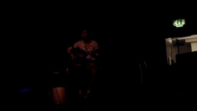 Dave Barrett - Black Or White (Cover) смотреть онлайн