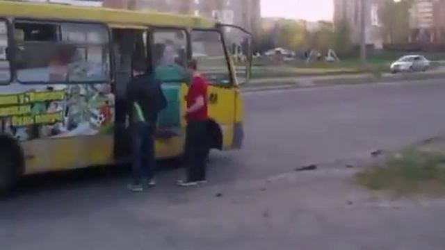 Вежливые пассажиры Приколы с автобусом смотреть онлайн