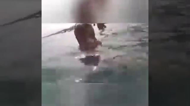 Известная- под водой смотреть онлайн