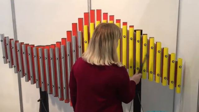 Уличный металлофон Волна смотреть онлайн