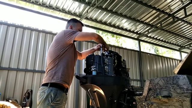 Suzuki DF50A - замена масла и обслуживание. Установка неоригинального фильтра.