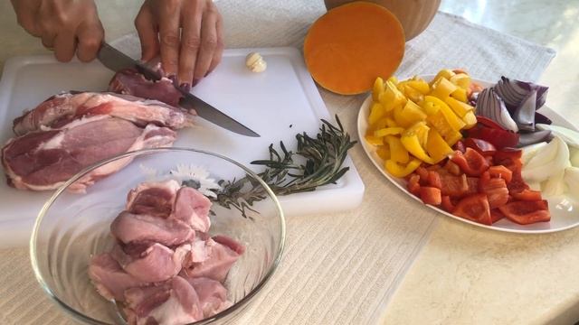 Первый шашлык и фаршированная тыква в тандыре смотреть онлайн