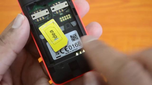 How to Insert SIM Card and micro SD card into Nokia 130 смотреть онлайн
