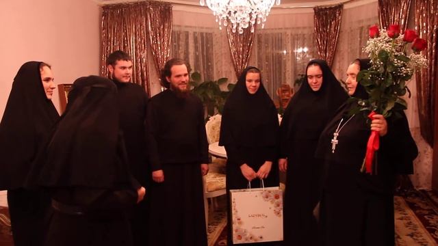 Поздравление С Днем Ангела матушки игуменьи Михаилы в с.Городно на Волыни 24.11.2013г. смотреть онлайн