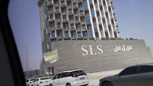 Finally Dubai Pohoch Gaye ? смотреть онлайн