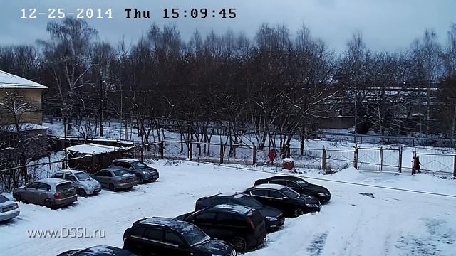 Панорамное видеонаблюдение в помещении! Speed Dome IP-камера DS-2DE4220 с разрешением Full HD смотреть онлайн