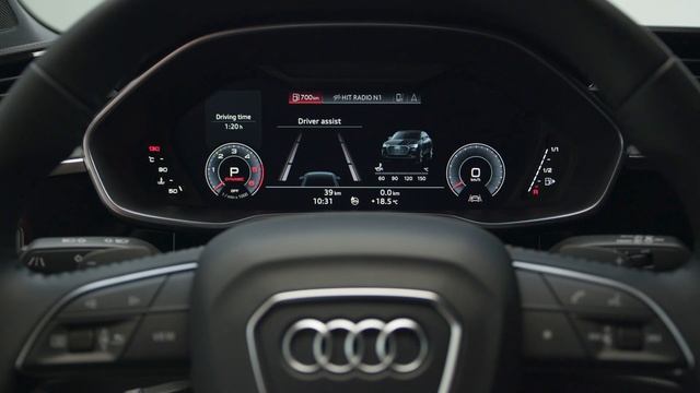 A bord de l'Audi Q3 Sportback (2019) смотреть онлайн
