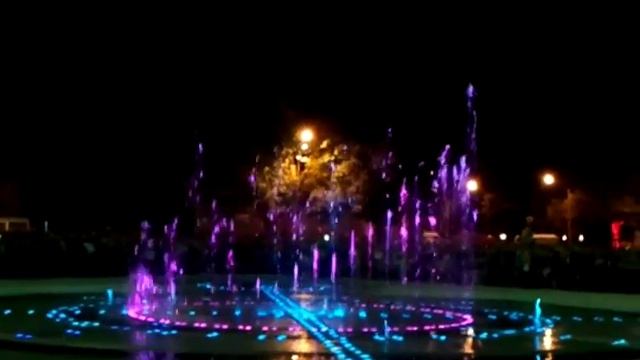 Новый фонтан в Краснодаре часть 2 смотреть онлайн