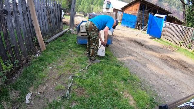 Хозяйка приехала, делаем площадку для пятиэтажного дома смотреть онлайн