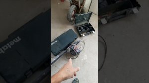 Установка окна в несущей стене...