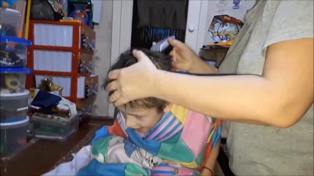 VLOG: Наш Обычный день Стрижка Тренировка качаем руки My routine смотреть онлайн