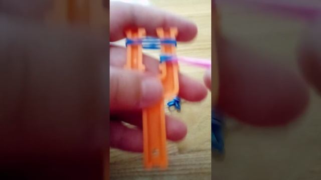 плетение из резинок " бант" смотреть онлайн