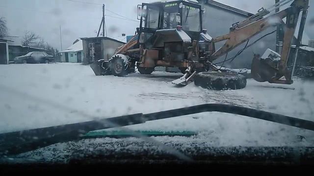 МТЗ ремонт заднего колеса смотреть онлайн