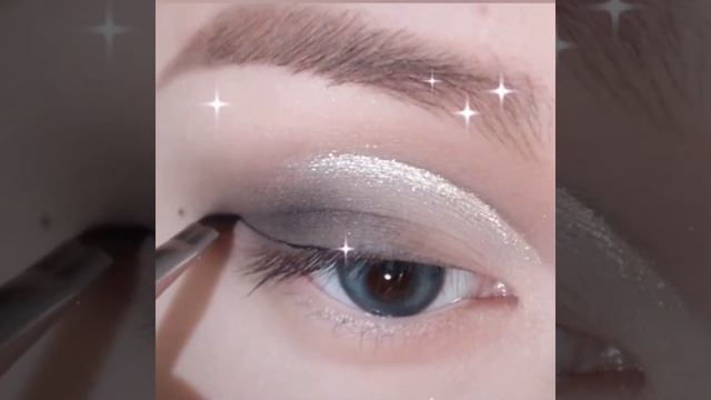 Top 10 Chinese Eye MakeUp//10 лучших китайских макияжей глаз/中国十大眼妆 смотреть онлайн