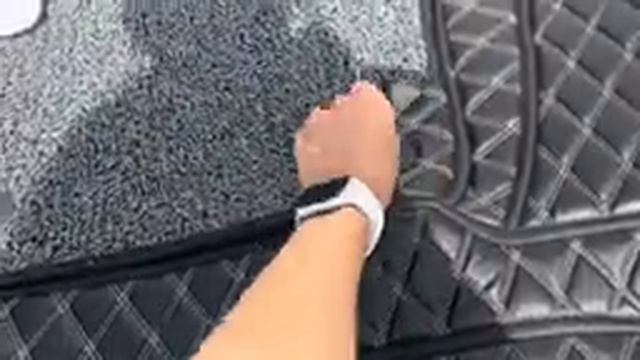 Коврики салона двойные на Mitsubishi Eclipse Cross смотреть онлайн