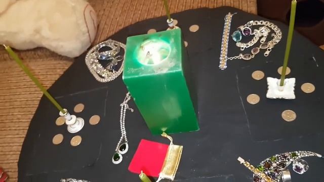 ПРИДИ БОГАТСТВО ДЛЯ ВСЕХ ИНГА ХОСРОЕВА смотреть онлайн