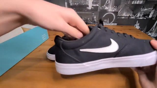 nike sb charge black and white смотреть онлайн