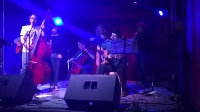 John Galbraith and Friends смотреть онлайн