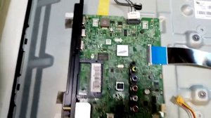 Разбор телевизора Samsung UE32N4000AU