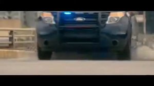 Погоня от полиции под топовую музыку