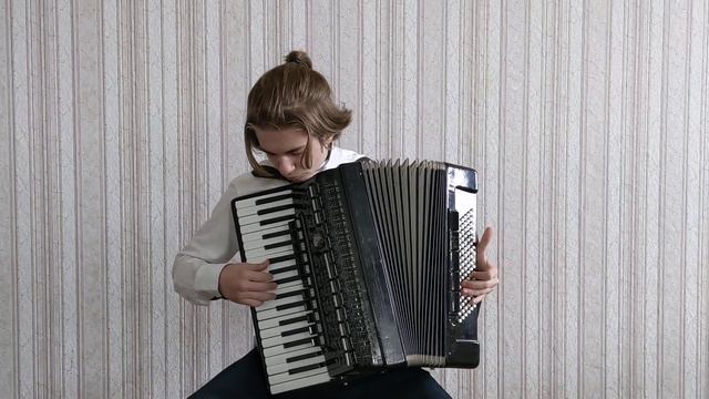 Б.Фиготин. Мотылек, исп. Кройтор Даниил, Chișinău, Moldova смотреть онлайн