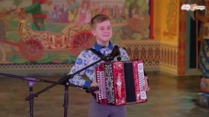Песня «Как в деревне нас мама встречает» съёмка канала «Жар Птица»