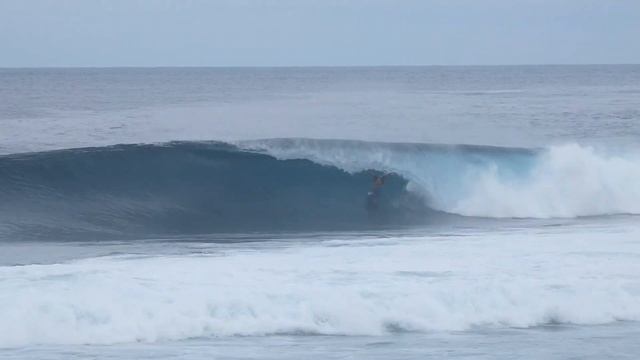 02.20 Nusa Dua barrels. Epic day смотреть онлайн