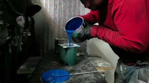 красим стены в гараже. краскопульт BOSCH PFS 5000 E.