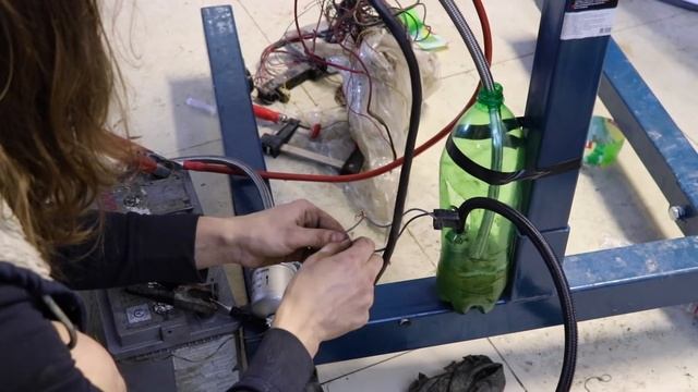 Инжекторный двигатель на Заз 968. Часть 3 (запуск "Сто сороковки") смотреть онлайн