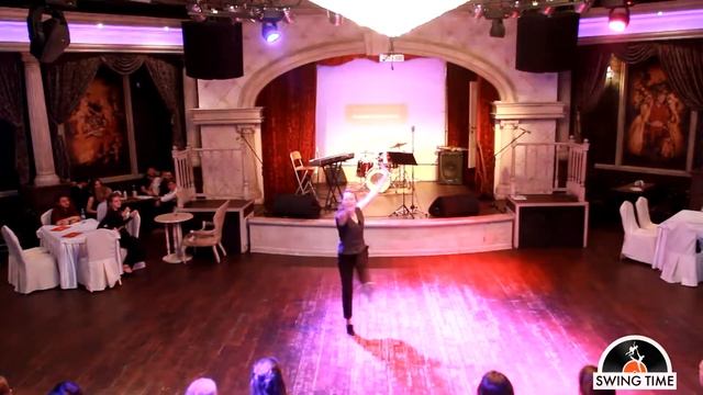 Как научиться танцевать соло джаз. Кабаре Swing Time 2017. Анастасия Марталлер смотреть онлайн