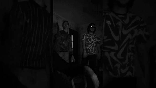 GiP$Y PRiNCE & TOLYA SKOBLYAN Катимся по дворам