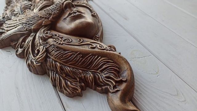 Барельеф "Маска лицо девушки" смотреть онлайн