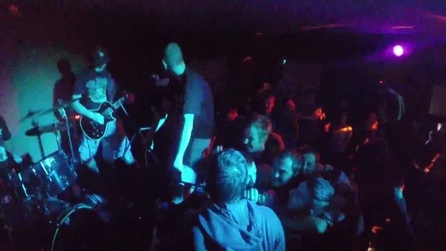 Хаос - Live in Petrozavodsk.Part 2 (40.000.000.000 лет панк-року) смотреть онлайн