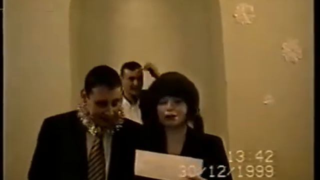 Физфак УрГПУ, диф зачет по химии и поздравления с Новым 2000 Годом 503 группы смотреть онлайн