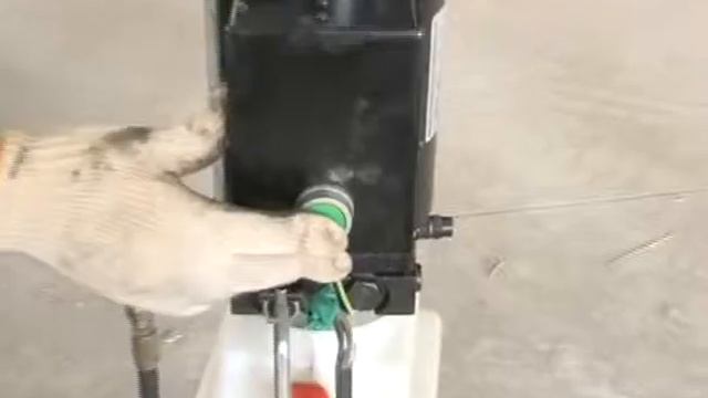 Подъемник ножничный 2.6т передвижной F27 от AET