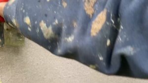 Как нанести мраморную штукатурку, бюджетная отделка цоколя дома