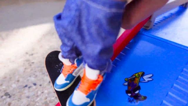 Finger Skateboarding | Tech Deck Skatepark | Unboxing | Finger Skateboard Tricks