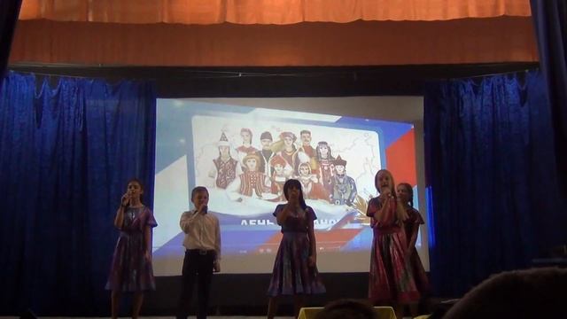 Вокальная группа Мановицкого филиала Мичуринский район - "Россия - Мы дети твои" смотреть онлайн