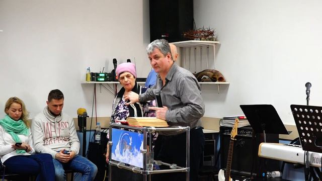 ТЕМА: Свидетельства и исповедания. пастор Валентин Марченко, 13.01.2019 смотреть онлайн