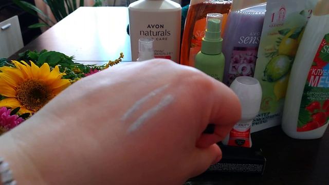 AVON Распаковка заказа по 8 каталогу август/2021. Расстроена заменой в наборе. Новинка сыворотка. смотреть онлайн