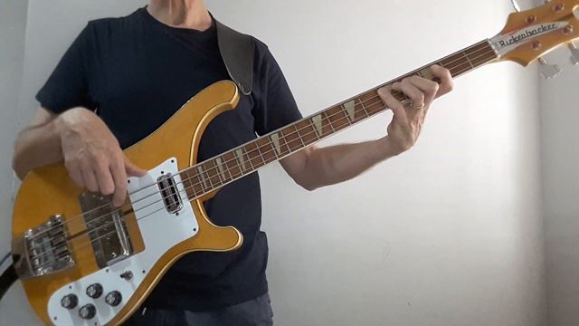 The Big Money Bass Cover смотреть онлайн