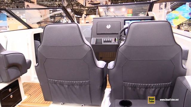 2020 Yamarin 88 DC Motor Boat - Walkaround Tour - 2020 Boot Dusseldorf смотреть онлайн