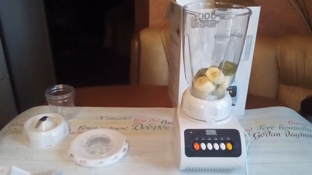 ФРУКТОВЫЙ СМУЗИ. Обзор блендера с мельничкой GOOD HELPER SB-310M. смотреть онлайн