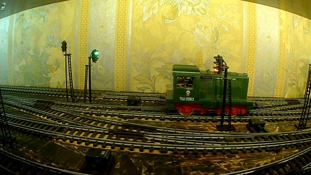 PIKO. А можно запустить цифровой на аналоговый. PIKO. Or you can run digital to analog. НО1:87. смотреть онлайн