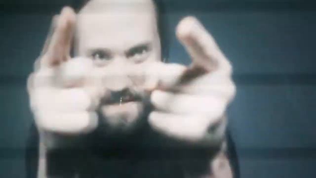 Какая-то рок группа поёт песню я словно монстр смотреть онлайн