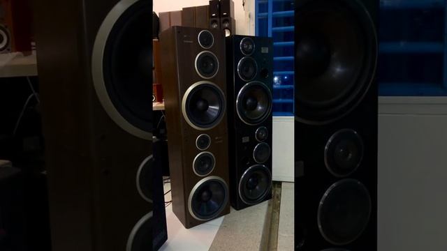 Vintage Speaker S-900xr / SS-V950AV смотреть онлайн
