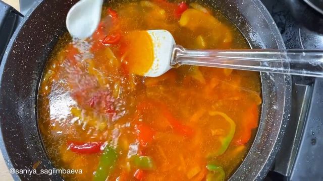 Тефтели с подливкой/ тефтели с рисом/ рецепт тефтели/ тефтели по домашнему/ Сания Сагимбаева/ пюре смотреть онлайн